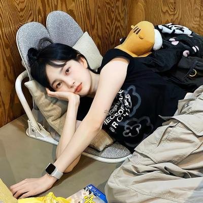 美丽笨女人